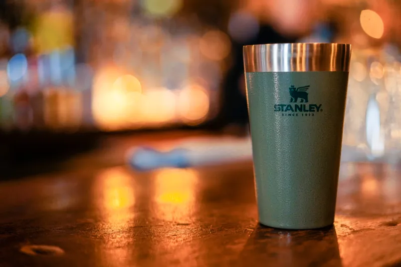 Stanley Adventure Stacking Beer Pint 0.47L Hammertone Green-3